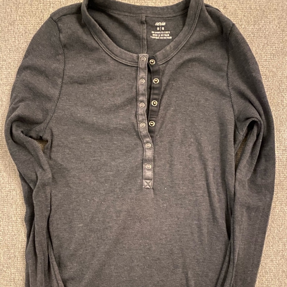 Aerie Henley, Grey Medium
